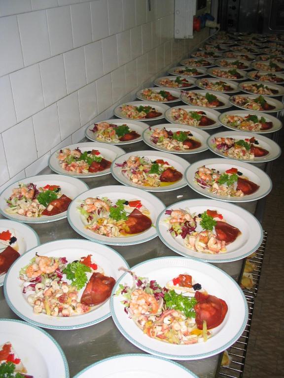 Hotel Aquila D'Oro Misano Adriatico Luaran gambar