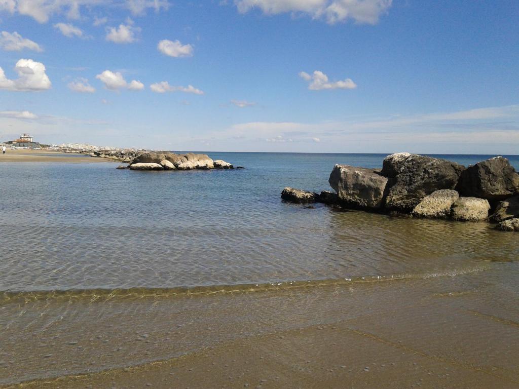 Hotel Aquila D'Oro Misano Adriatico Luaran gambar
