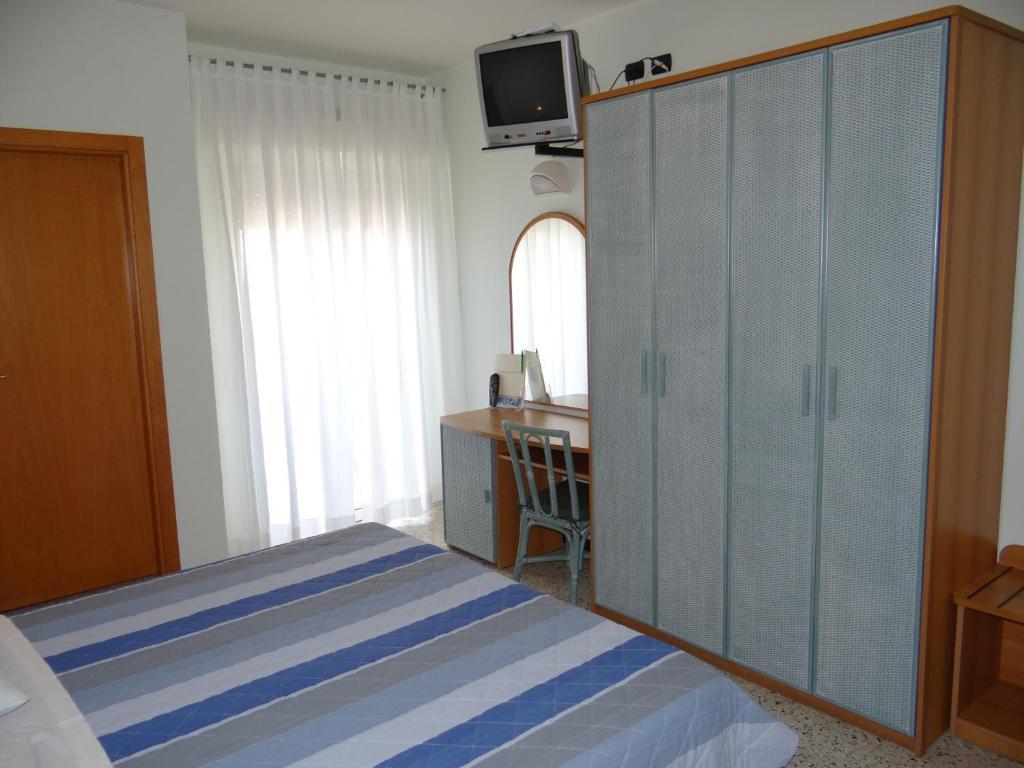 Hotel Aquila D'Oro Misano Adriatico Bilik gambar